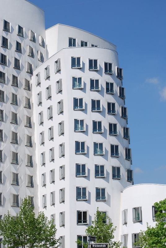 Gehry-Bauten